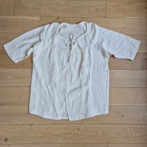 Madeleine & Marie Vetements grossesse Allaitement Blouse Manon ecru échantillon vue face